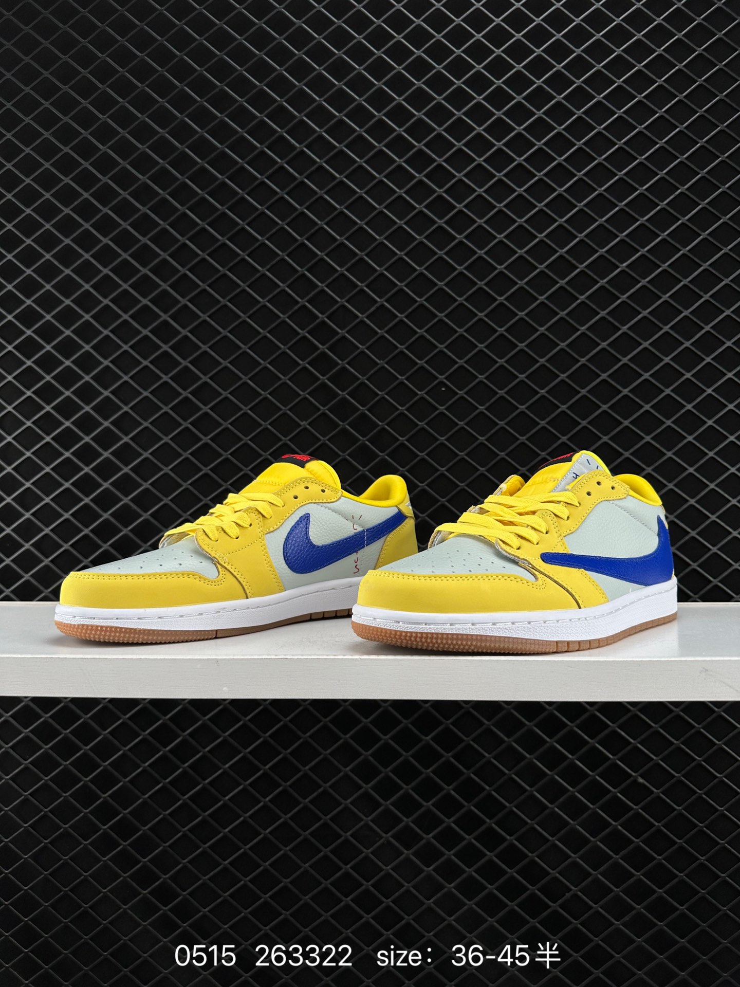 Travis Scott x Air Jordan 1 Low 